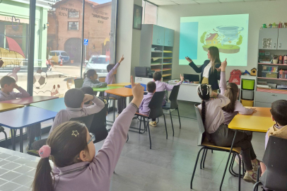 Çocuk Hakları Birimi'nden Deprem Farkındalık Atölyesi