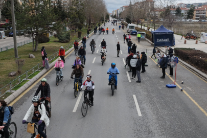 Arabasız Pazar Sokakları Canlandıracak