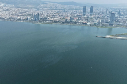 İzmir Körfezi’nde yine dış kaynaklı kirlilik alarmı