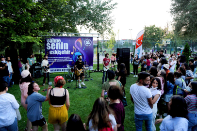 Eskişehir Sokakları Müzikle Şenleniyor