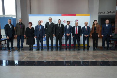 Anadolu Üniversitesi'nde “Yapay Zekâ ve Habercilik Eğitimi”