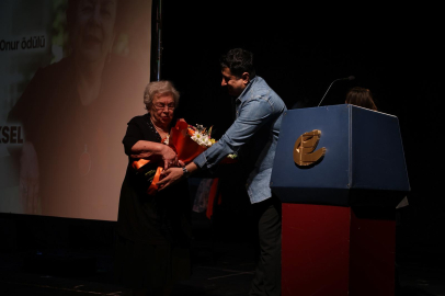 Genco Erkal Emek ve Onur Ödülü Sahibini Buldu