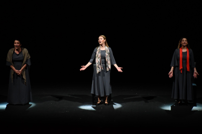 ​“Sen İstanbul’dan Daha Güzelsin” Balıkesir’de Ayakta Alkışlandı!