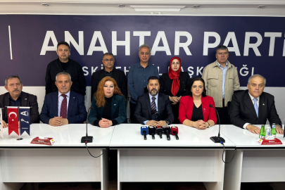 Sahada Görev Yapan Polis Hangi Durumda Ne Yapabileceğini Bilemiyor