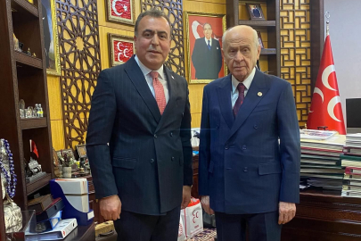 MHP Eskişehir İl Yönetimi Feshedildi, Başkanlığa Ayhan Sezer Atandı