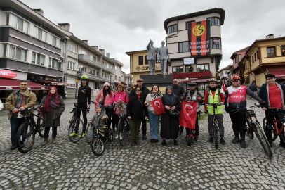 23 Nisan Bisiklet ve Motosiklet Turu Coşkuyla Gerçekleştirildi
