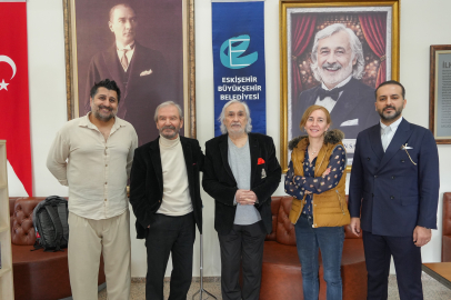 Müjdat Gezen Adının Verildiği Sahneyi Ziyaret Etti