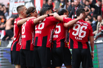 Sivrihisar’da Tur Heyecanı: Eskişehirspor Maçı Dev Ekranda İzlenecek