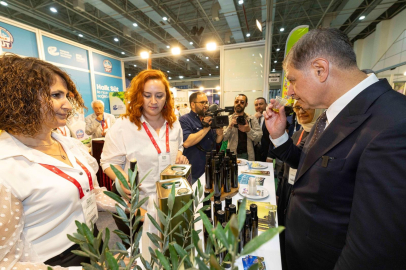 Fuarda Dorlion Zeytinyağı ve Küllüoba Ekmeğine Büyük İlgi