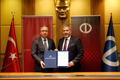 Anadolu Üniversitesi ile İl Milli Eğitim Müdürlüğü İş Birliği Protokolü İmzaladı