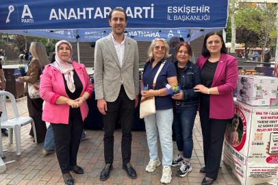 Anahtar Parti Eskişehir’den Hamamyolu’nda Anneler Günü Etkinliği