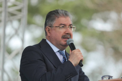 Vali Dr. Erdinç Yılmaz'dan Anneler Günü Mesajı