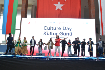 Anadolu Üniversitesinde Kültürler Bir Araya Geldi