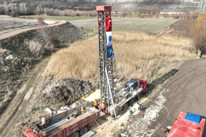 Yeni Sondajlarla Kırsal Mahallelere Yeni Su Kaynağı