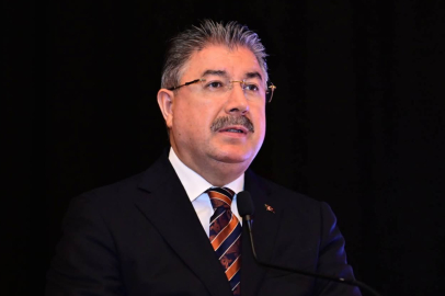 Vali Dr. Erdinç Yılmaz'dan Eskişehirlilere Bayram Mesajı