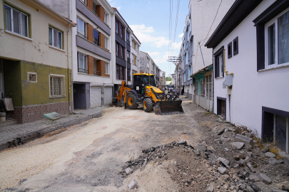 Tepebaşı’nda Yol Bakım, Onarım Ve Asfalt Çalışmaları Hız Kesmiyor