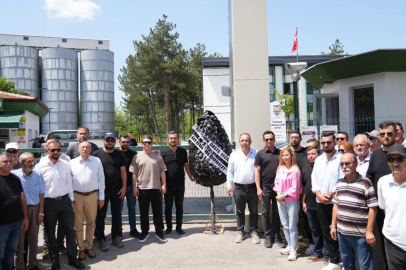 Çiftçi Bu Yıl Arpa ve Buğday Değil, Zarar Hasat Ediyor!