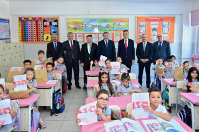 Öğrenciler Karne Heyecanı Yaşadı