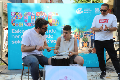 26’Sında Müzik, Alışveriş Ve Dayanışma Bir Arada