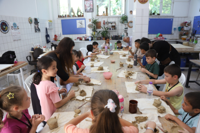 ESMEK Yaz Okulu’nda Çocuklar Hem Öğreniyor Hem Eğleniyor