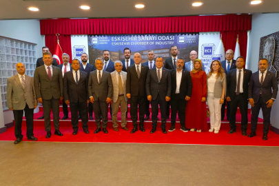 MHP İl Başkanı Ayhan Sezer'den Eskişehir Sanayi Odası'na Ziyaret
