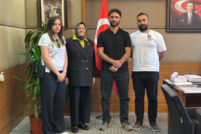 Prof.Dr. Ayşen Gürcan, Özel Sektör Öğretmenleri Sendikası'nı Meclis'te Ağırladı