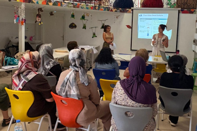 Odunpazarı'nda Kadın Sağlığı Seminerleri Sürüyor