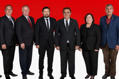 Mahmudiye Belediye Başkanı İshak Gündoğan ve Meclis Üyeleri CHP'den İstifa Etti