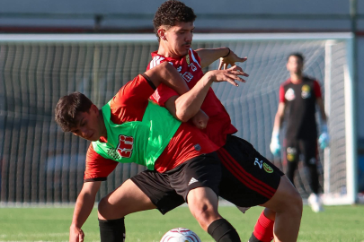 Eskişehirspor'da İlk Prova U19 Takımıyla Yapıldı!