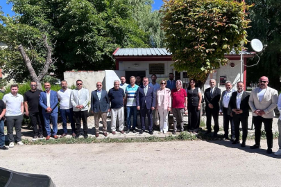 MHP İl Başkanı Ayhan Sezer’den Ertuğrulgazi Mahallesi’ne Ziyaret