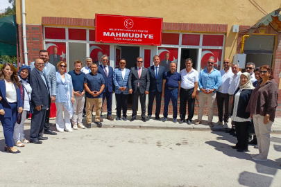 MHP Mahmudiye İlçe Kongresi'nde Murat Vuran Güven Tazeledi