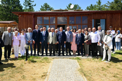 46. Geleneksel Mihalıççıklılar Günü ve Kiraz Festivali Coşkuyla Kutlandı