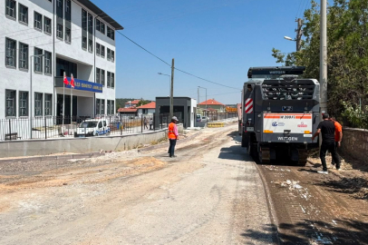 Büyükşehir Ekipleri Han’da Çalışmalarını Sürdürüyor