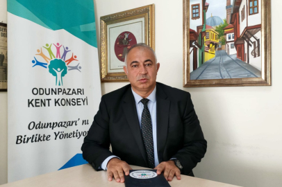 İsmail Kumru: "Halkın Gerçek Sorunlarını Çözen Bir Anlayış Şart!"