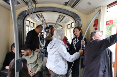 Başkan Ünlüce, Avrupa Hareketlilik Haftası’nın Startını Tramvayda Verdi