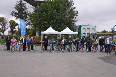 Bisiklete İlk Adım Atölyesi’nde İlk Pedallar Birlikte Atıldı