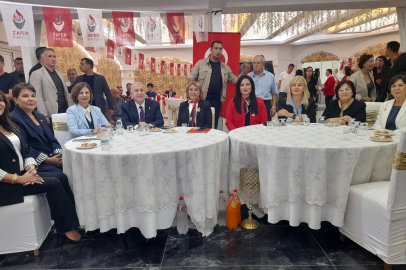 Zafer Partisi Lideri Özdağ "Atatürk'ün Kızları Buluşuyor" Etkinliğine Katıldı