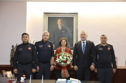 İtfaiyecilerden Başkan Ünlüce’ye Anlamlı Ziyaret