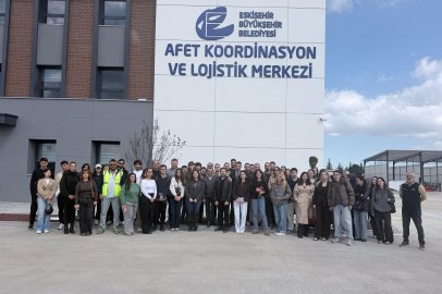 ESTÜ Mimarlık Öğrencilerinden Afet Merkezi’ne Teknik Gezi