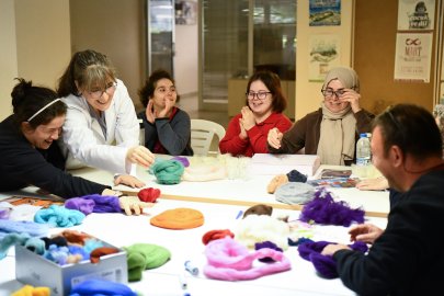 Gökkuşağı Kafe’de Emek Ve Sevgi Panolara İşlendi