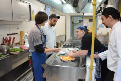 Gastronomi Kulübünden Uygulamalı Pizza Atölyesi