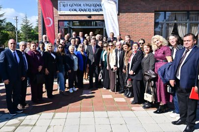 Eskişehir Valisi Dr. Erdinç Yılmaz, 19 Ekim Muhtarlar Günü’nde Muhtarlarla Buluştu