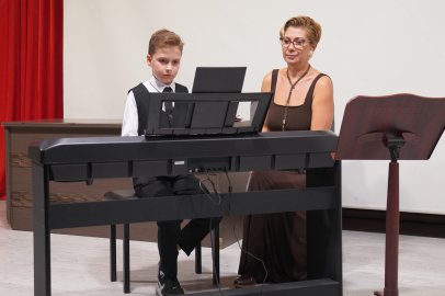 Tepebaşı’nın Minik Piyanistleri Sahnede