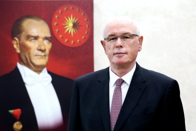 Kazım Kurt: “Yaşasın Cumhuriyet! Yaşasın Demokrasi, Laiklik Ve Özgürlük!”