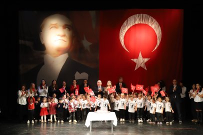 Es Çocuk Evi’nde Cumhuriyet Coşkusu